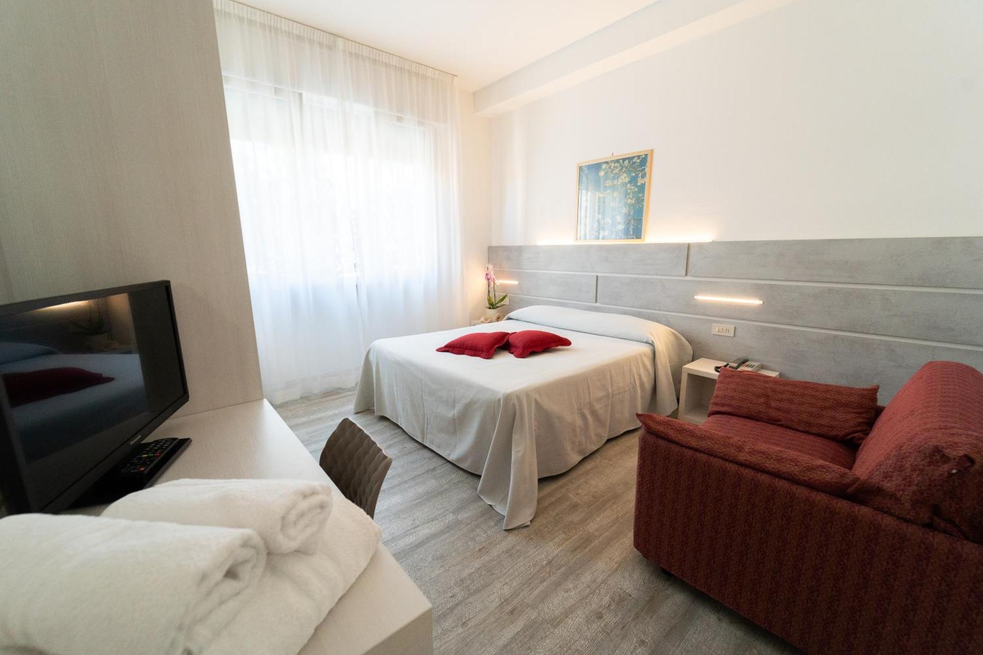 Hotel Dafne Punta Marina
